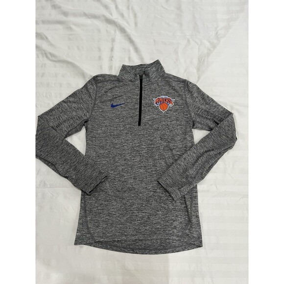 New York Knicks Nike Dri-Fit 1/4 Zip Pullover Size Medium 10/12 Gray Logo NBA - Picture 1 of 10